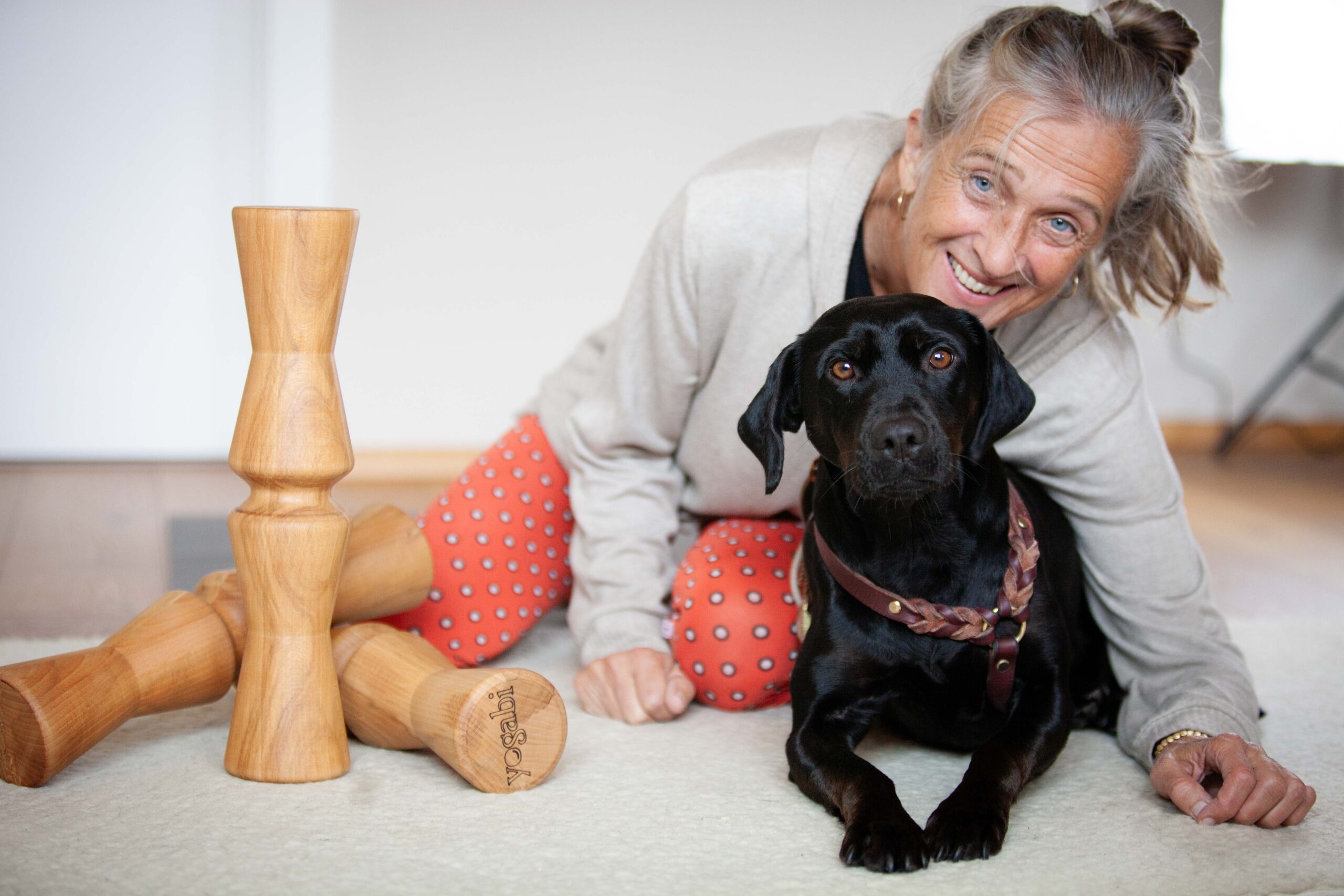 Faszien Hund Holzrolle