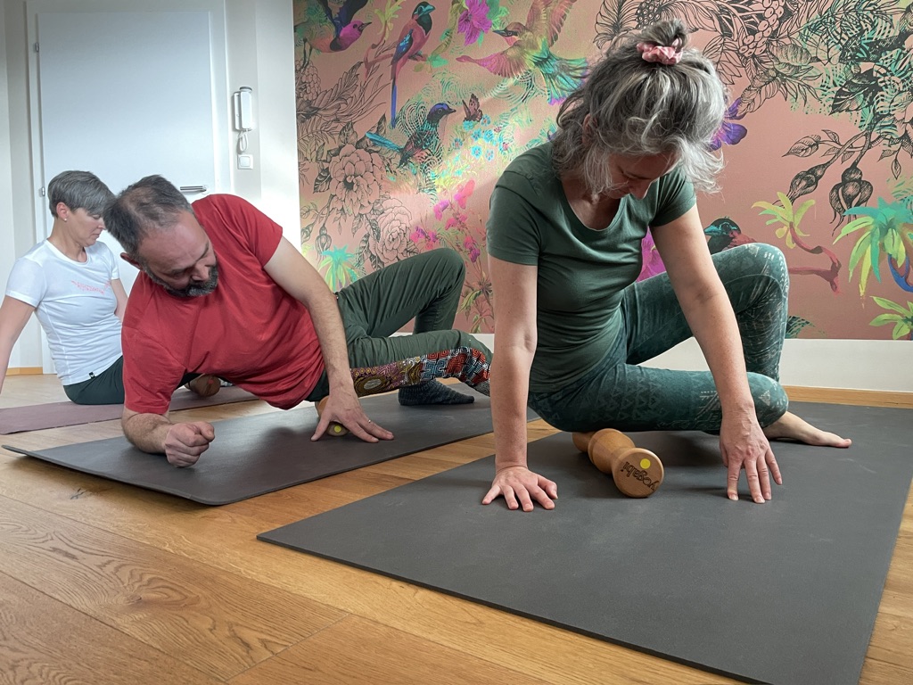 Rollback - die hölzerne Faszienrolle aus Niederbayern